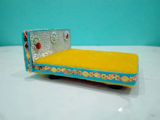 Bed for Laddu Gopal Size 0 to 1 Colour Yellow